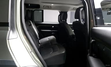 Defender (L663)