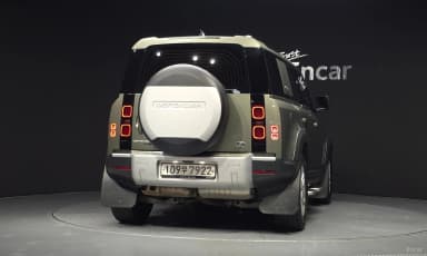 Defender (L663)