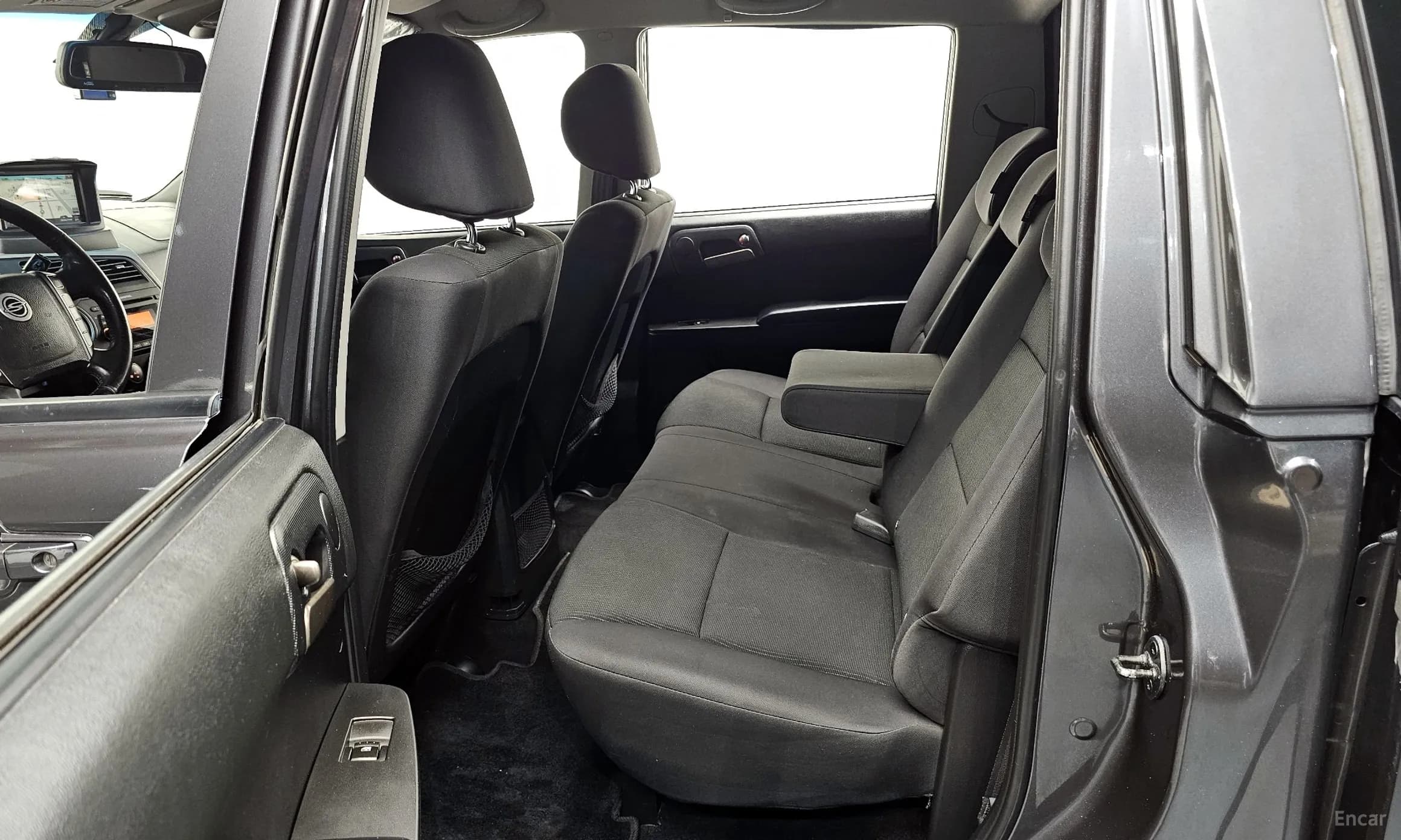 Korando Sports