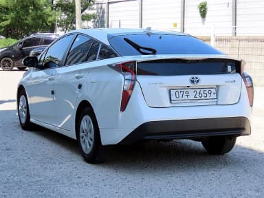 Prius 4th Generation
