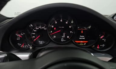910