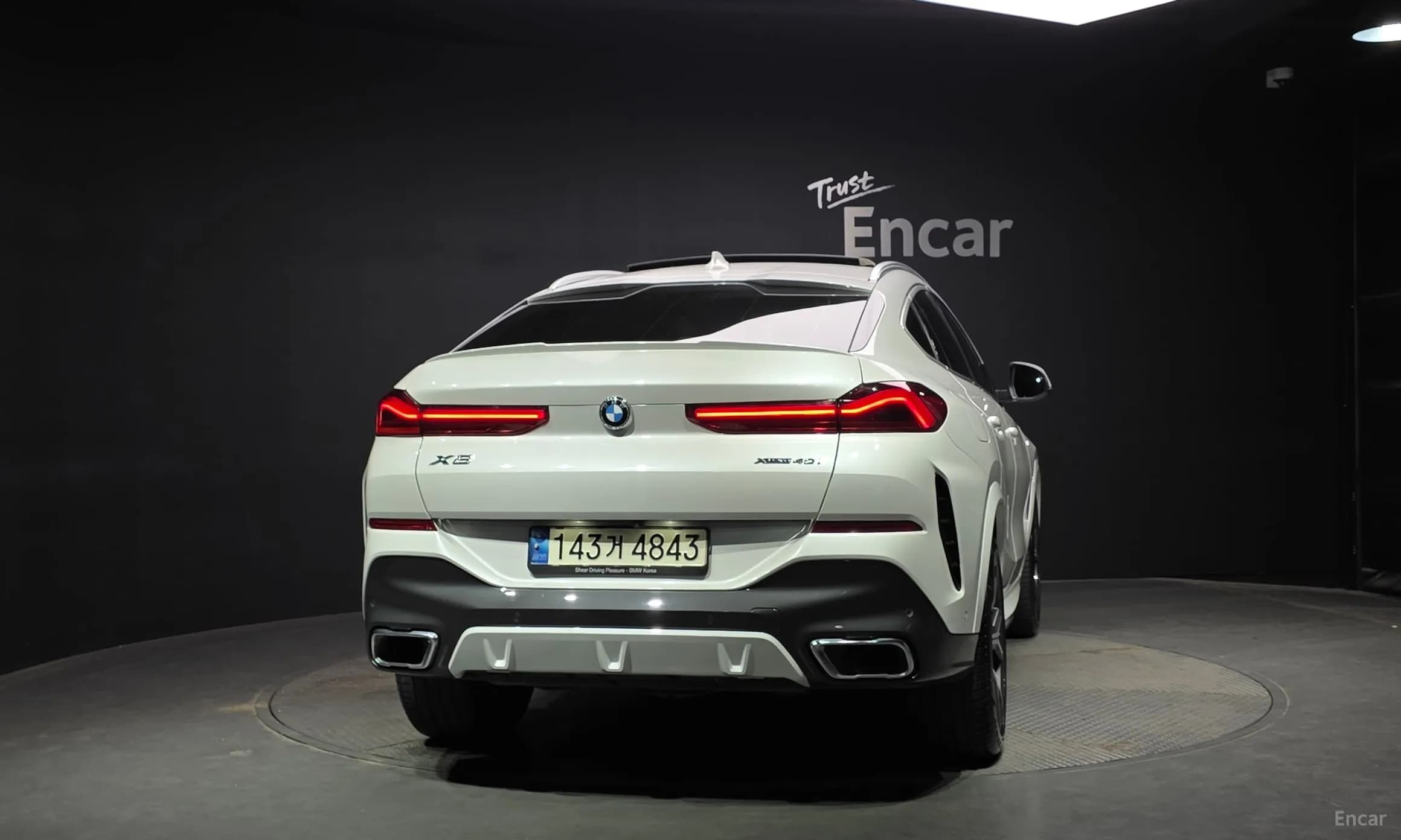 X6 (G06)