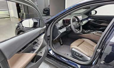 5 Series (G60)