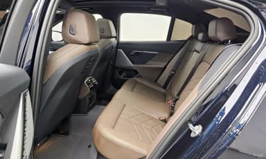 5 Series (G60)
