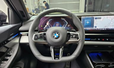 5 Series (G60)
