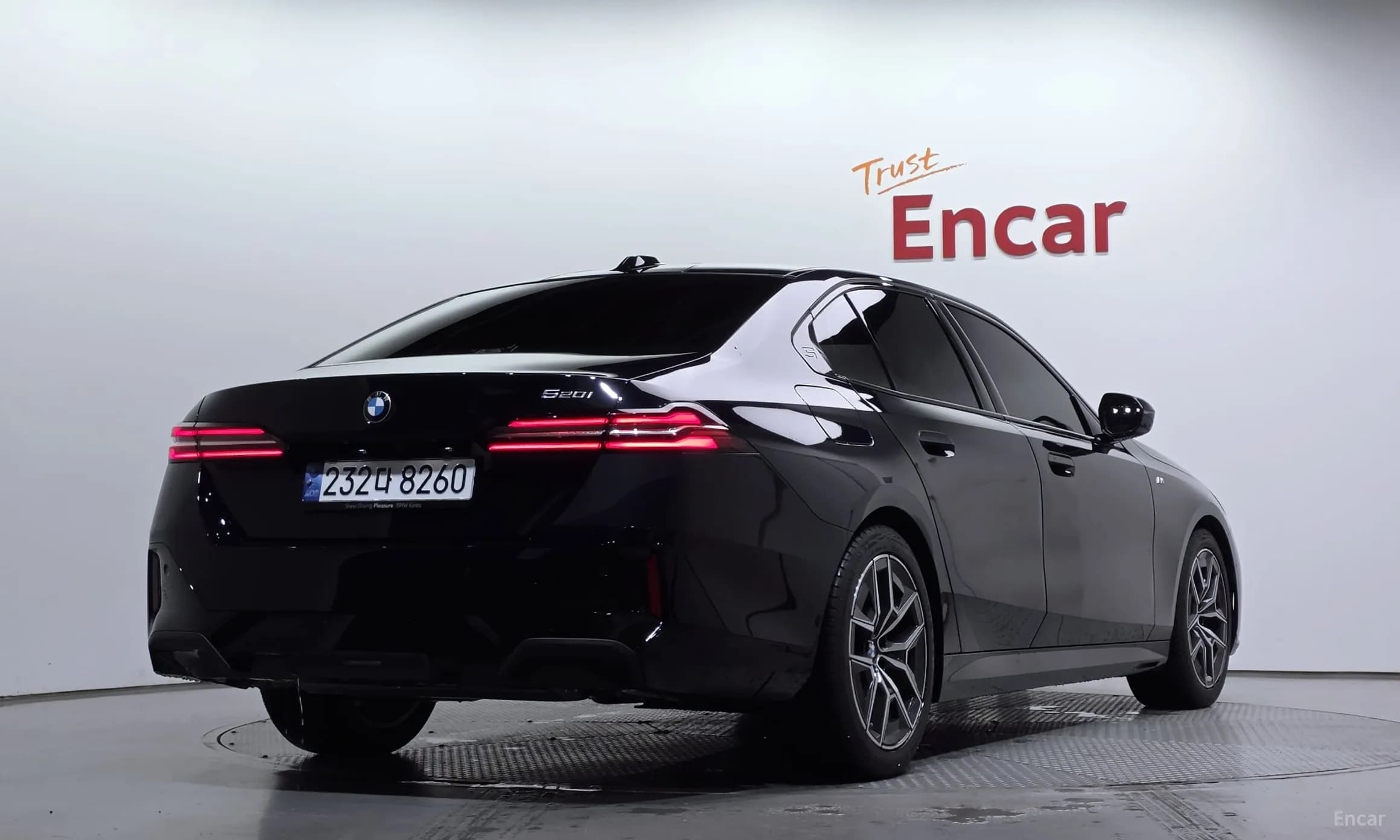 5 Series (G60)