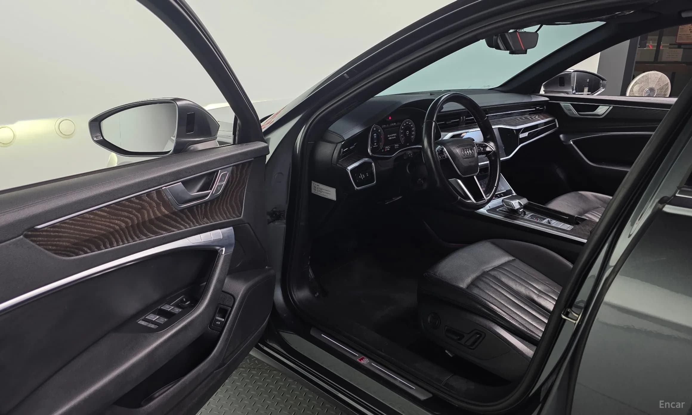A6 (C8)