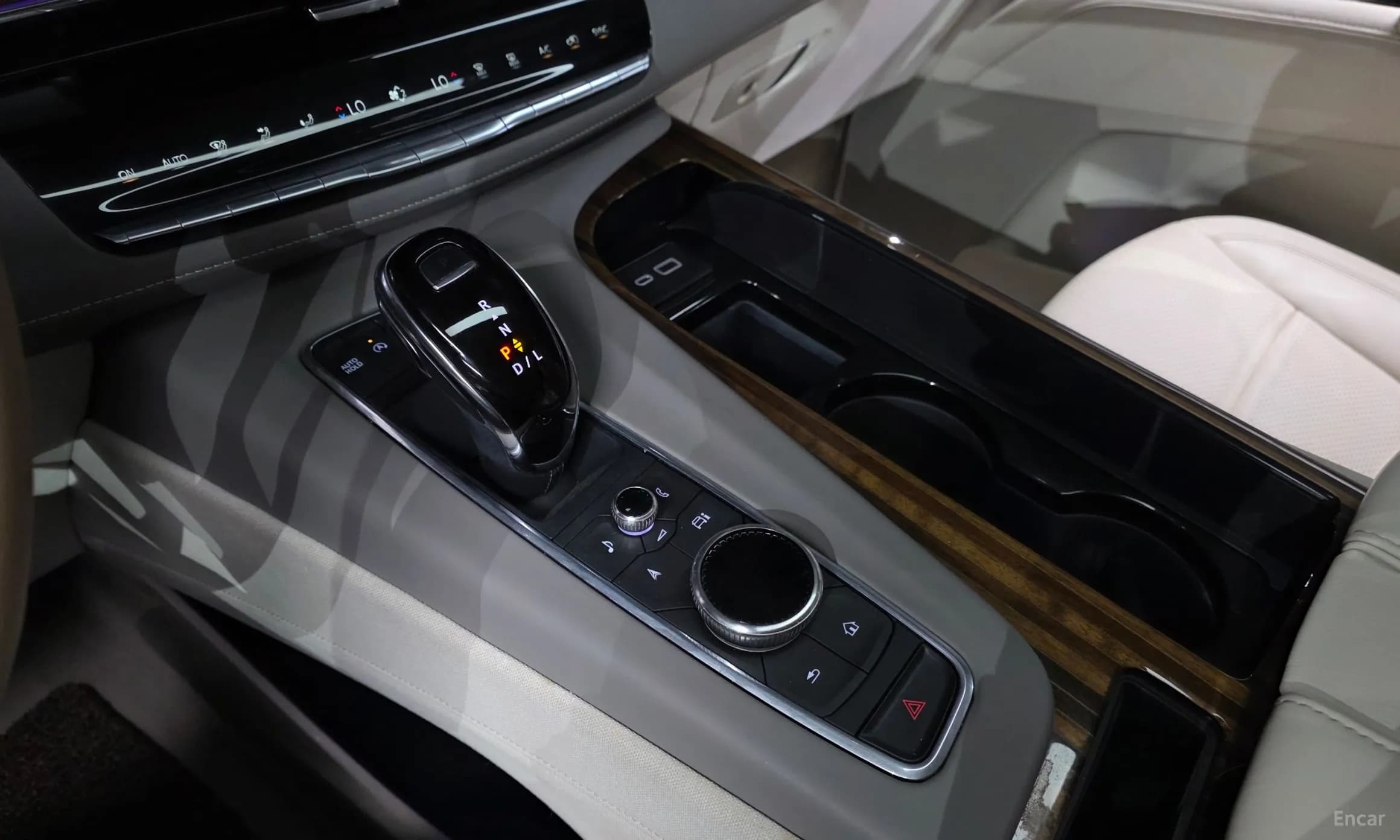Escalade 5th Generation