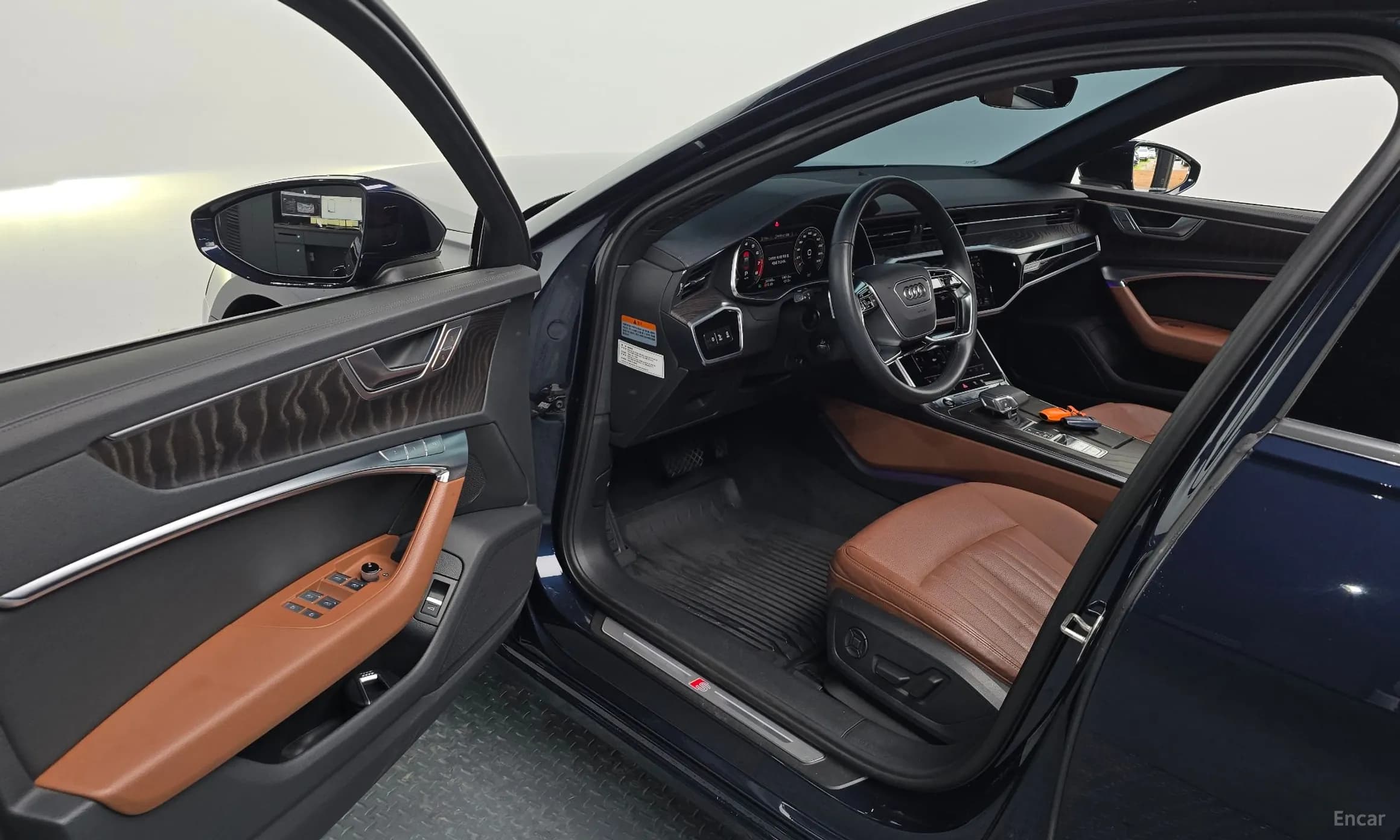 A6 (C8)