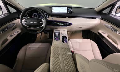 GV70