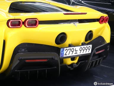 SF90 Spyder