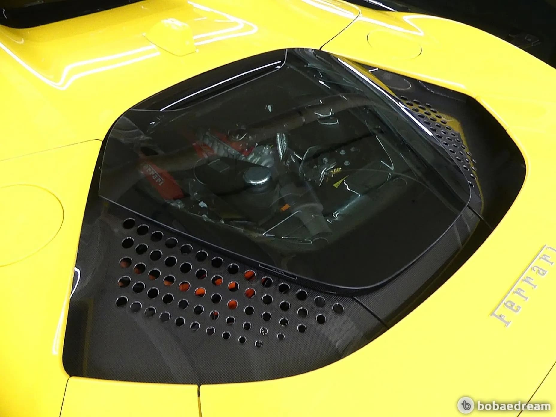 SF90 Spyder