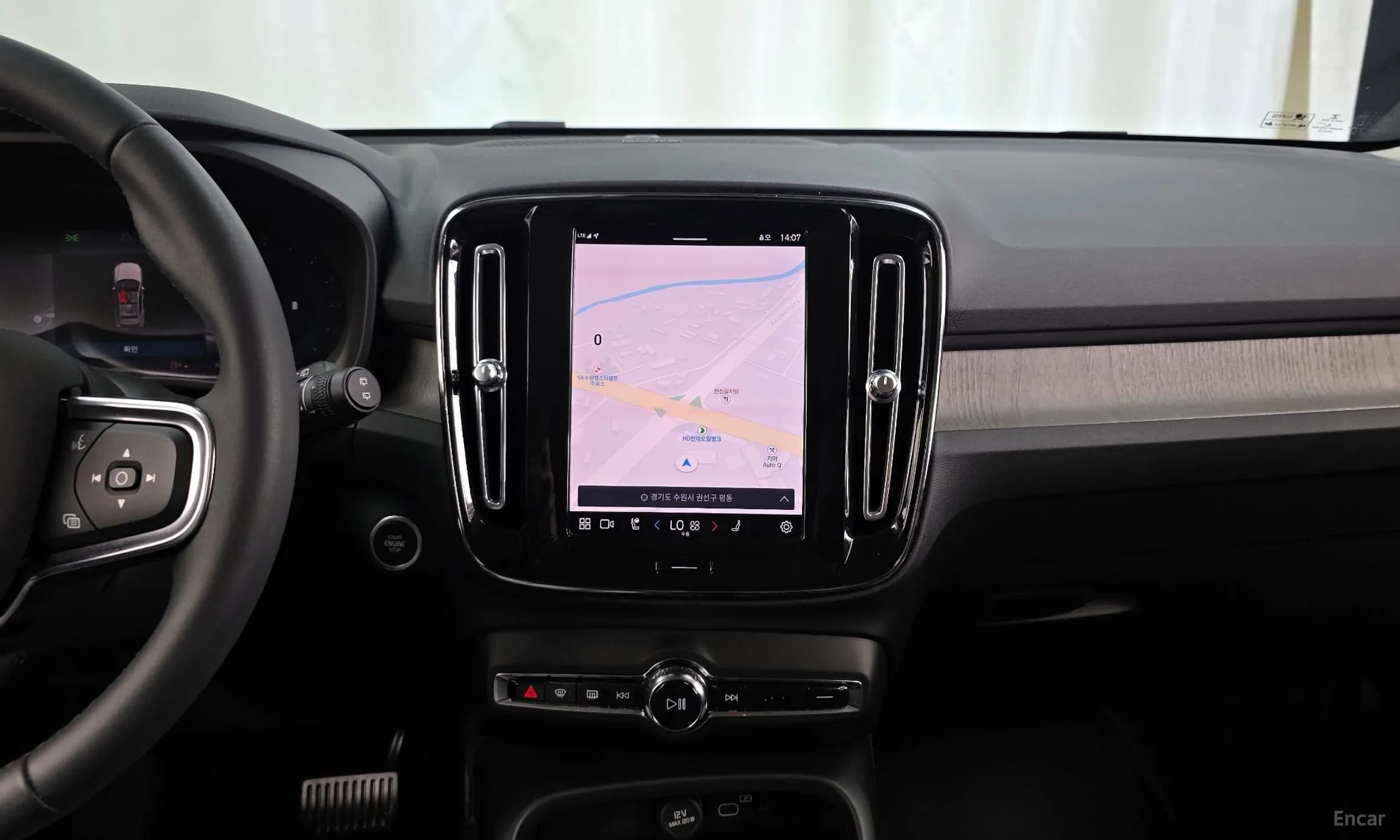 XC40