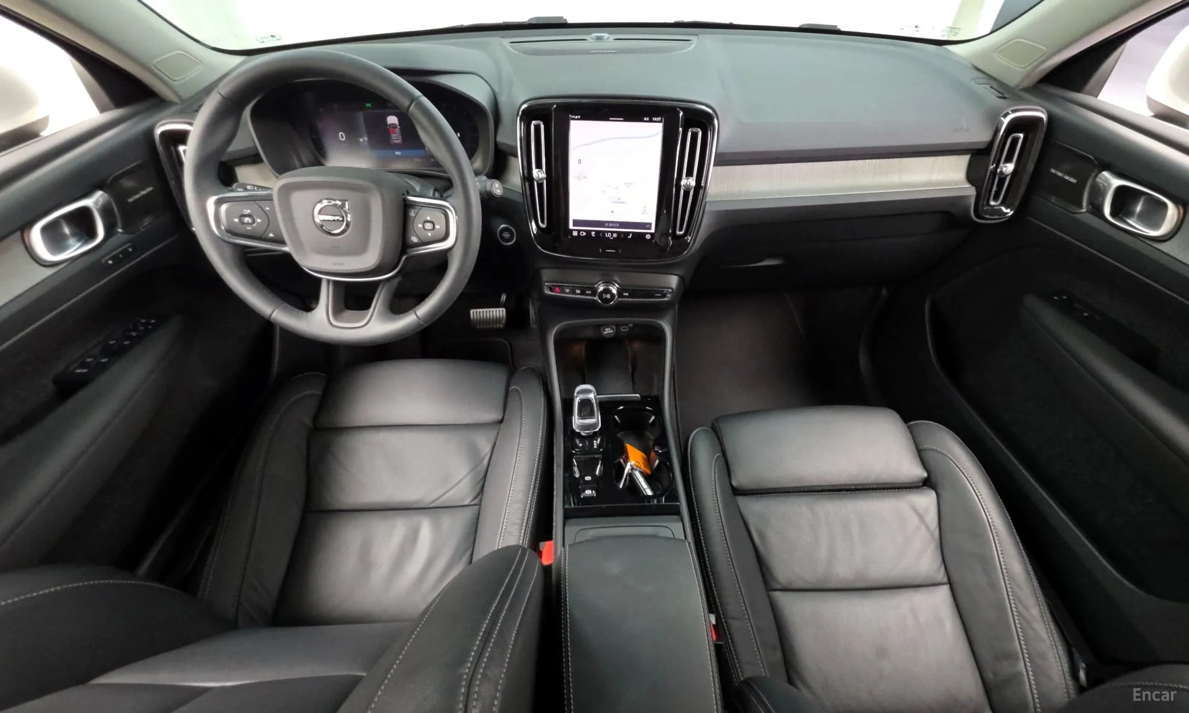 XC40