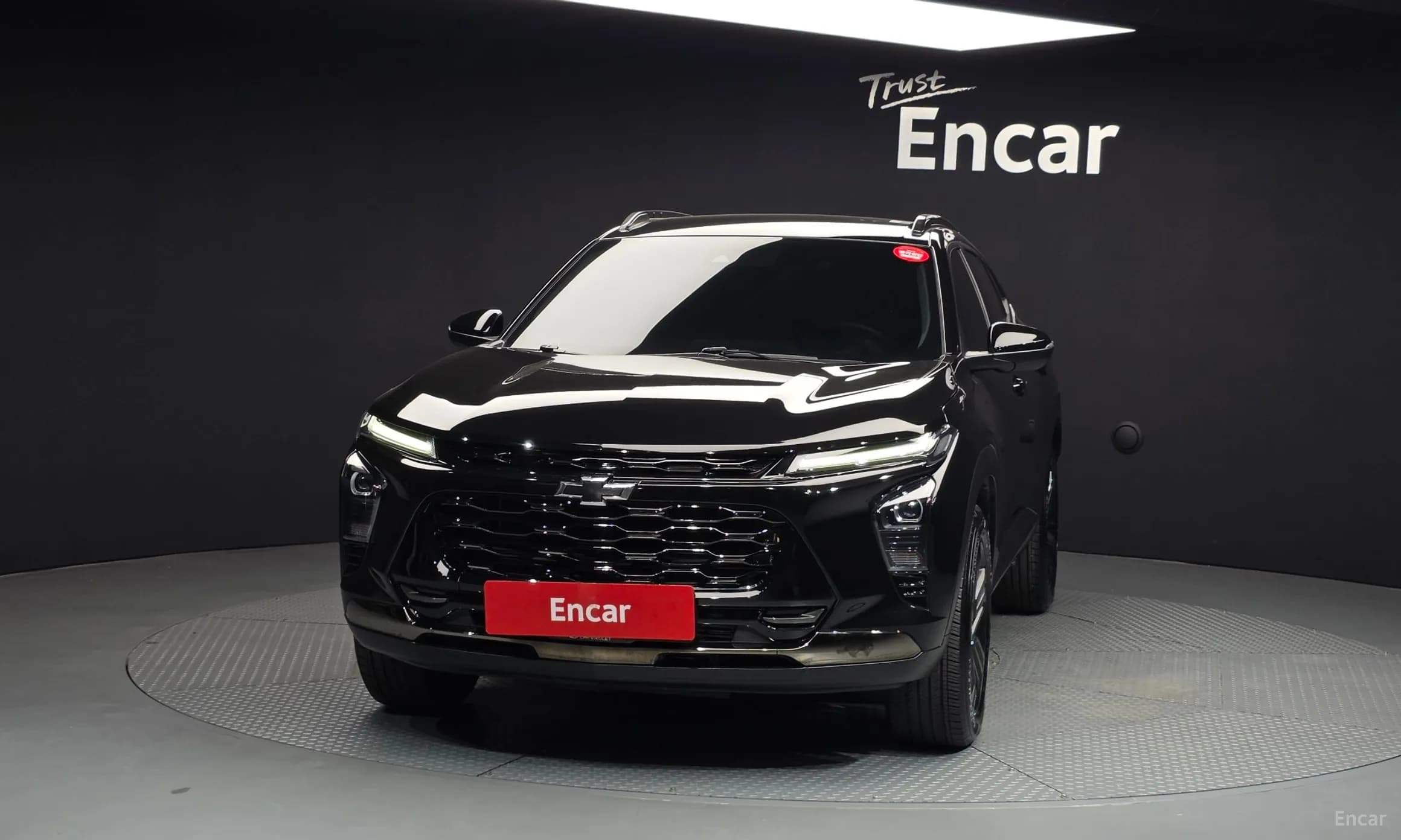 Trax Crossover
