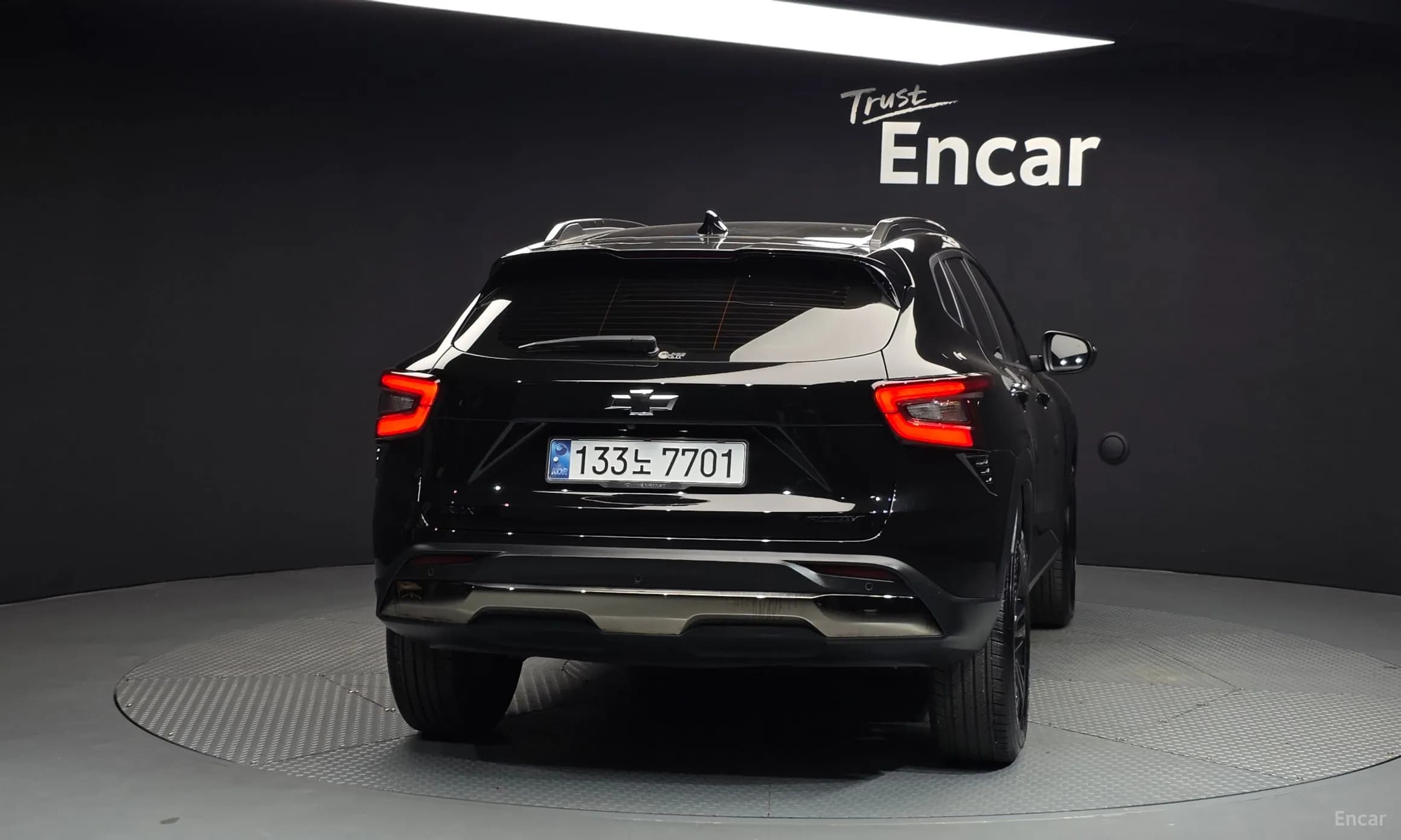 Trax Crossover