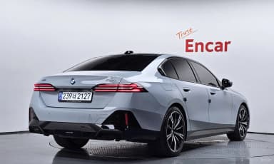 5 Series (G60)