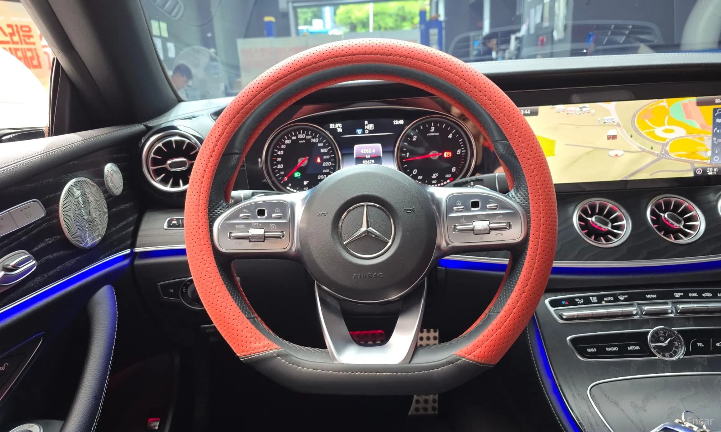 E-Class W213