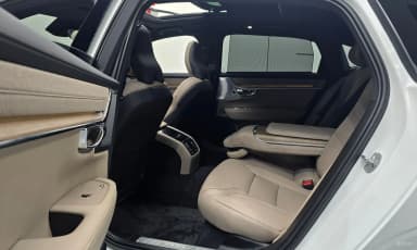 S90