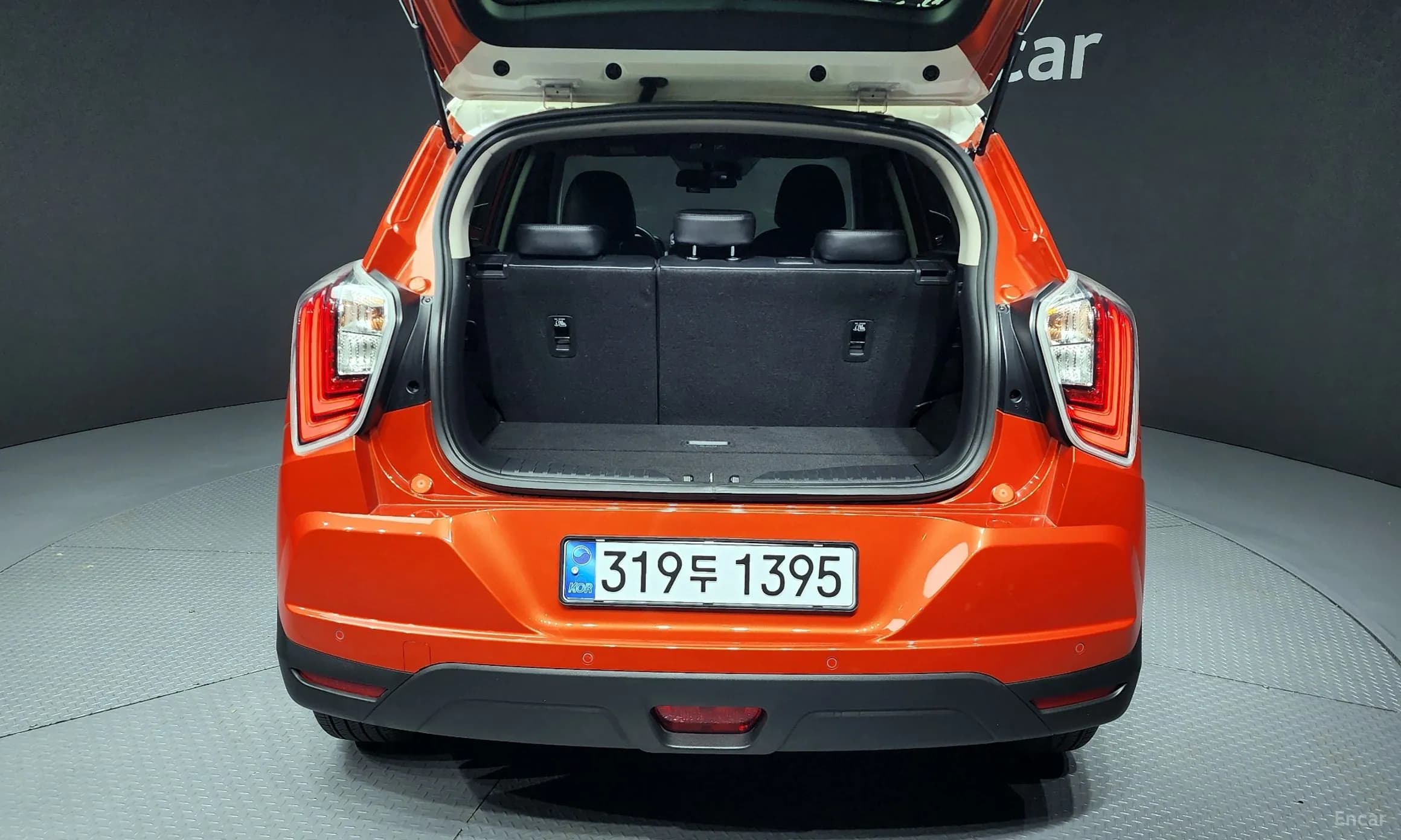 Berry New Tivoli