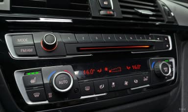Series 4 (F32)