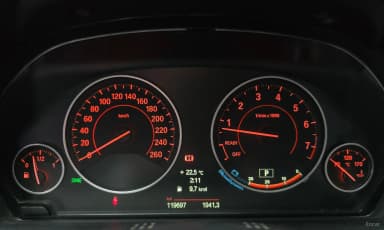 Series 4 (F32)