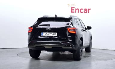 Trax Crossover