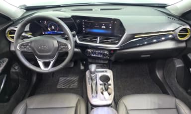 Trax Crossover