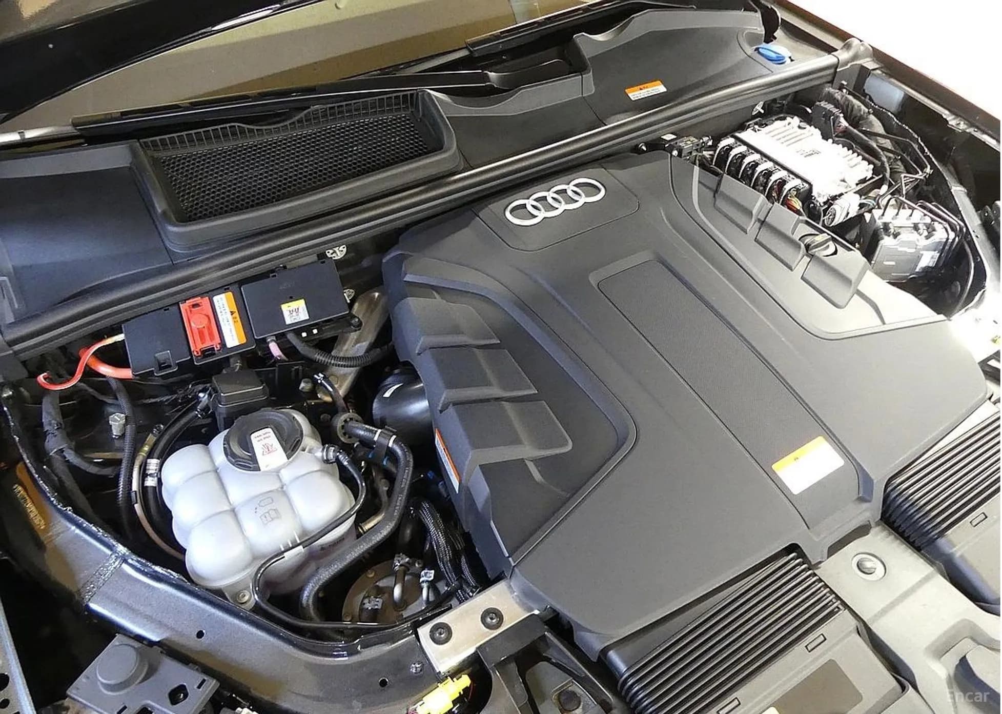 Q7 (4M)