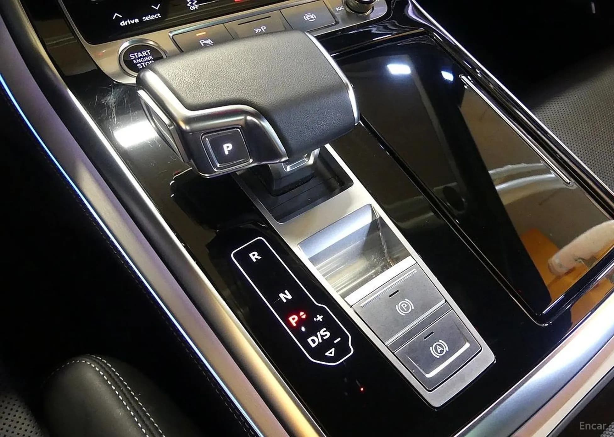 Q7 (4M)