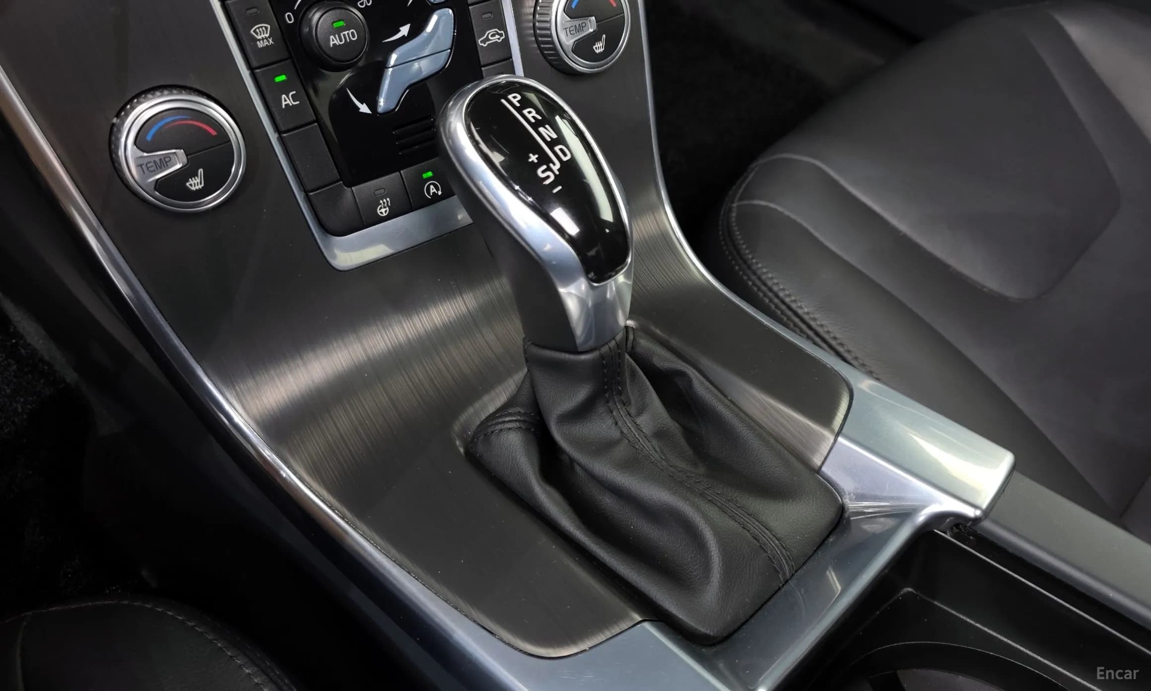 S60