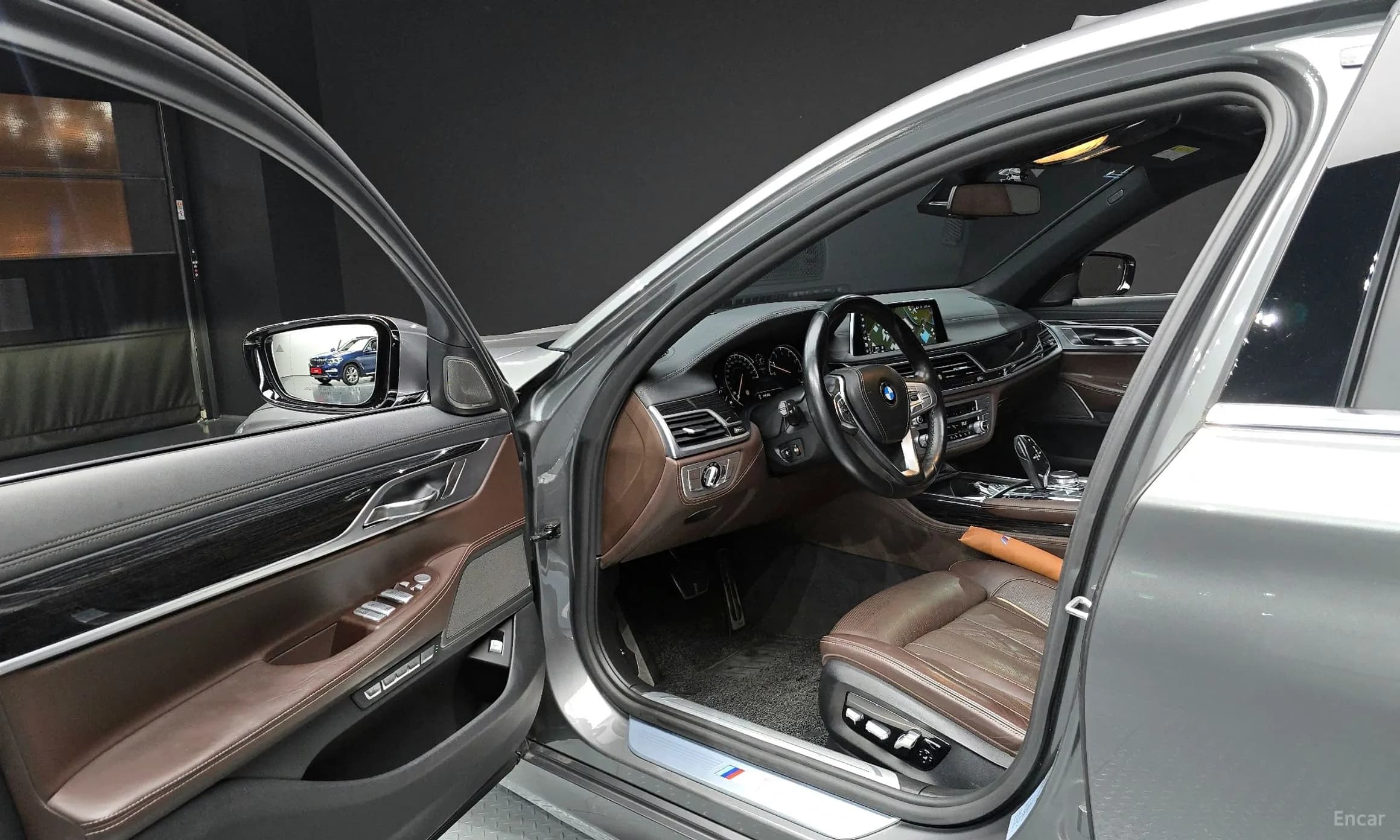 7 Series (G11)