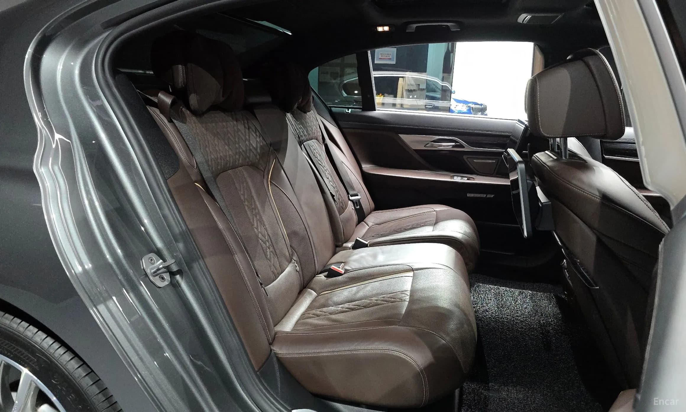 7 Series (G11)