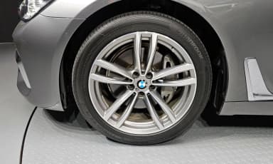 7 Series (G11)