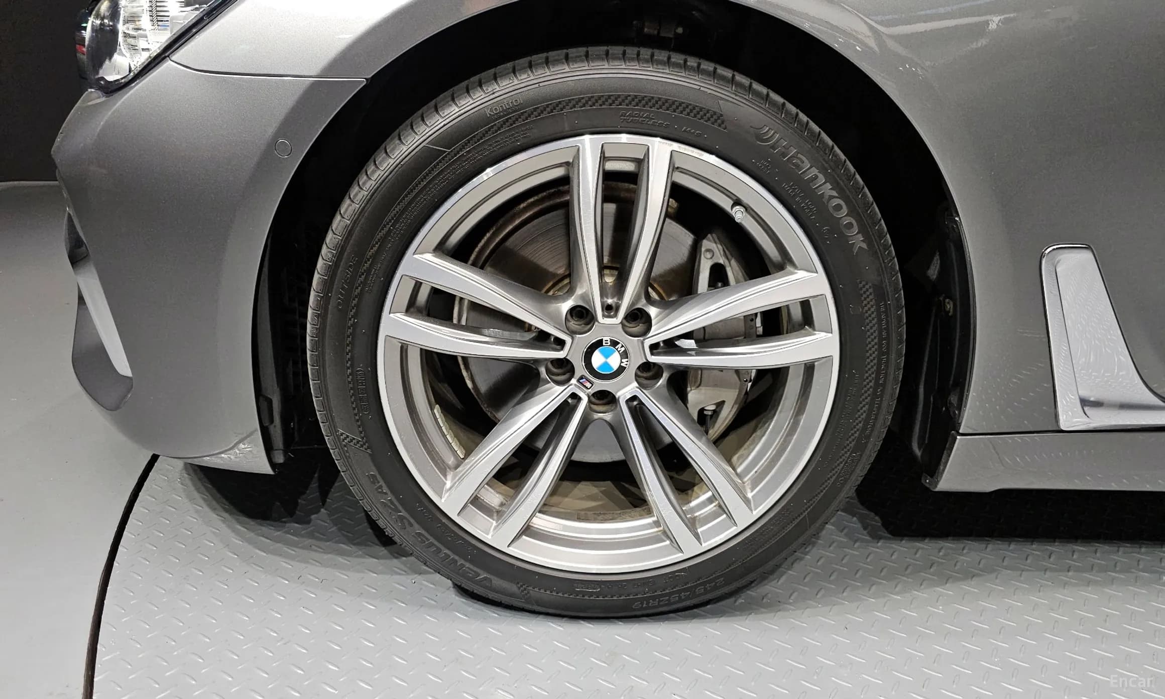 7 Series (G11)