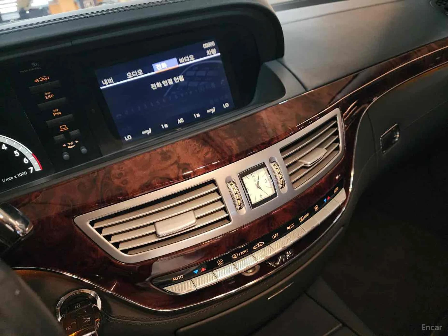 S-Class W221