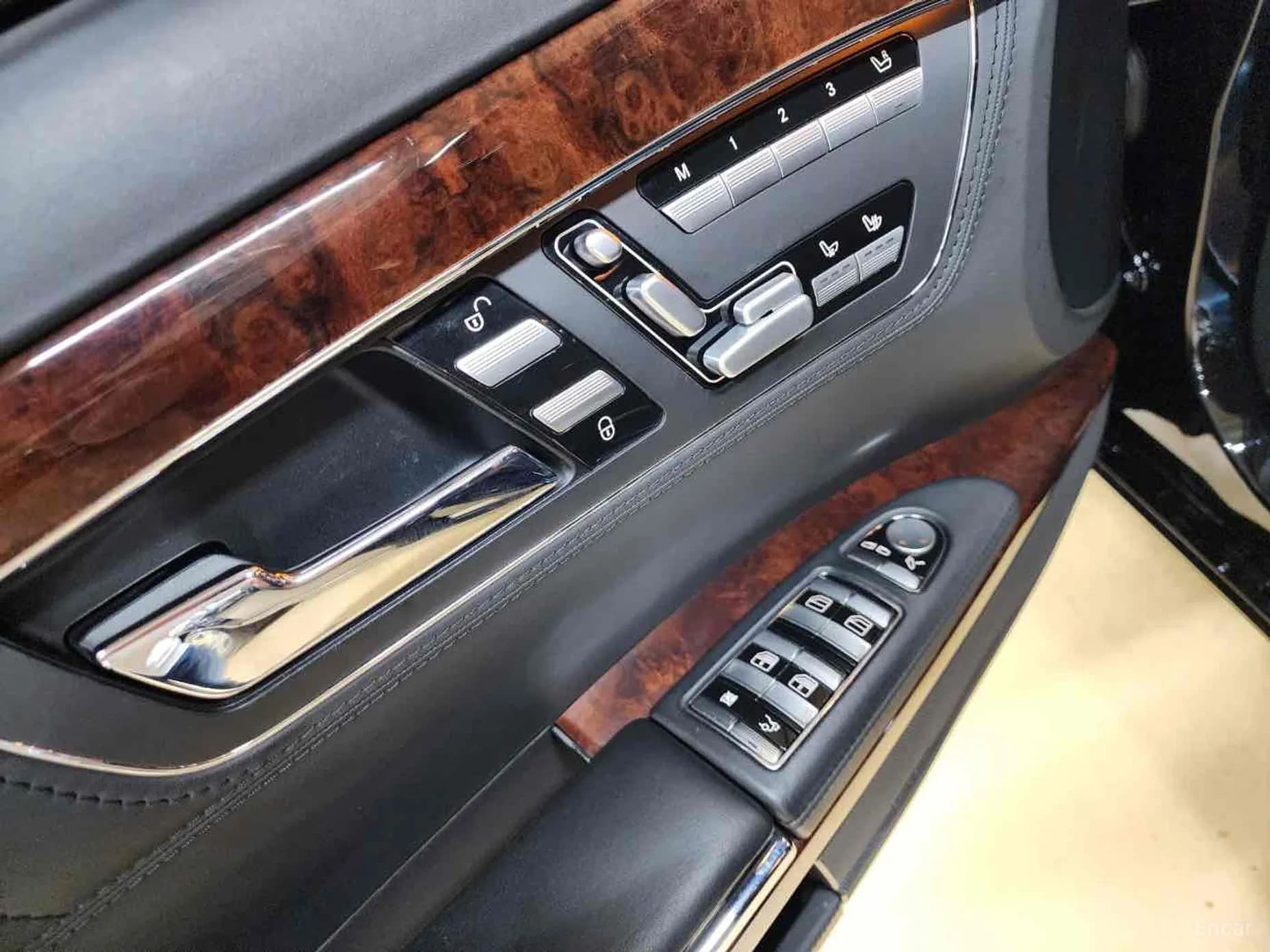 S-Class W221
