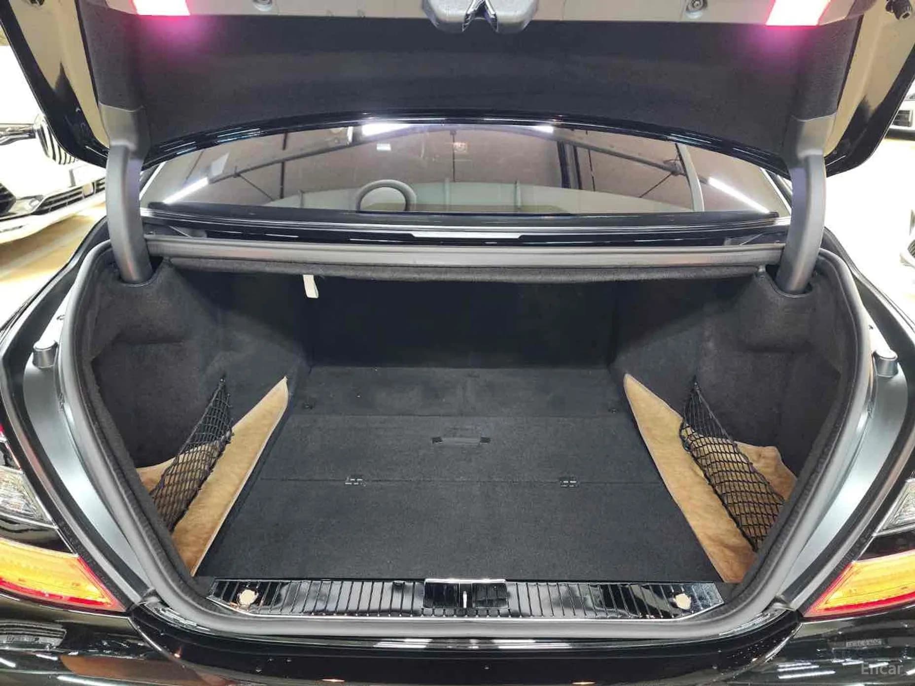 S-Class W221