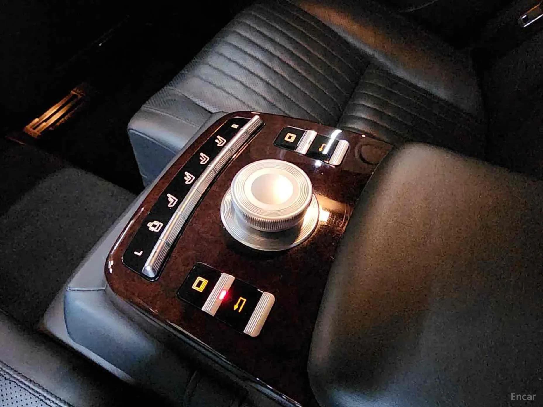 S-Class W221