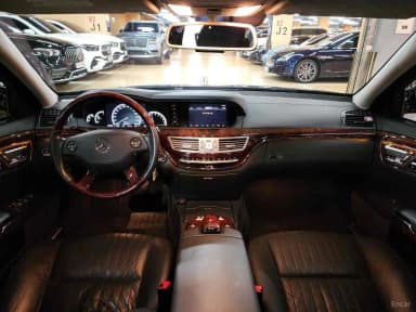 S-Class W221