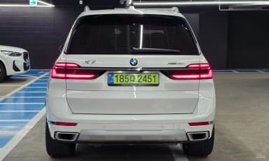 X7 (G07)