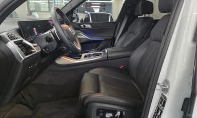 X7 (G07)