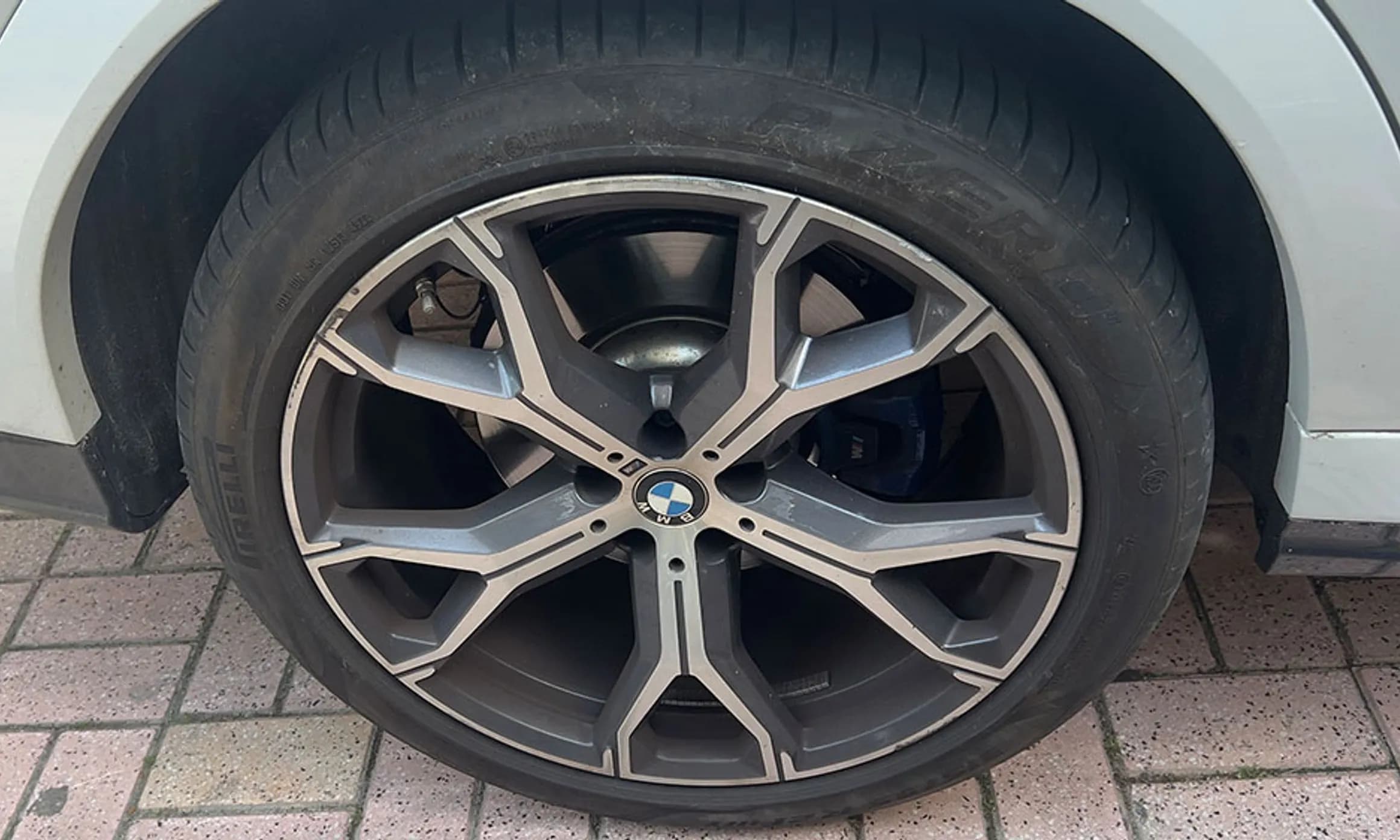 X6 (G06)