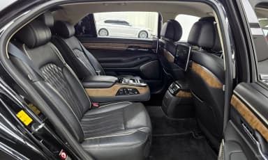 G90
