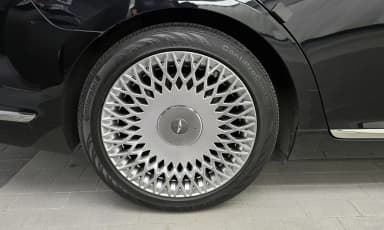 G90