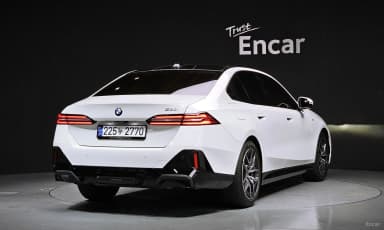5 Series (G60)