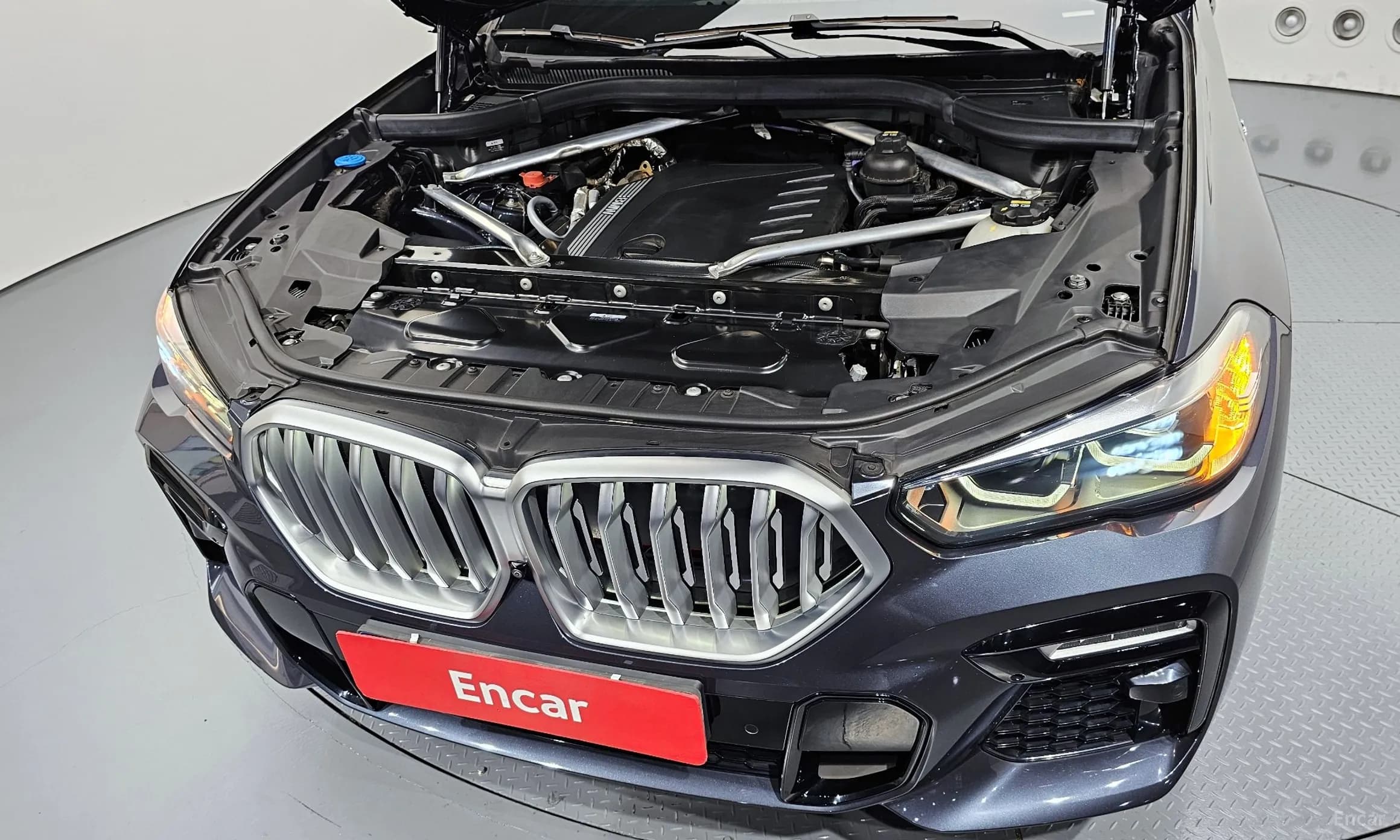 X6 (G06)