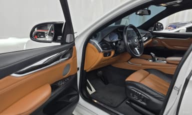 X6 (F16)