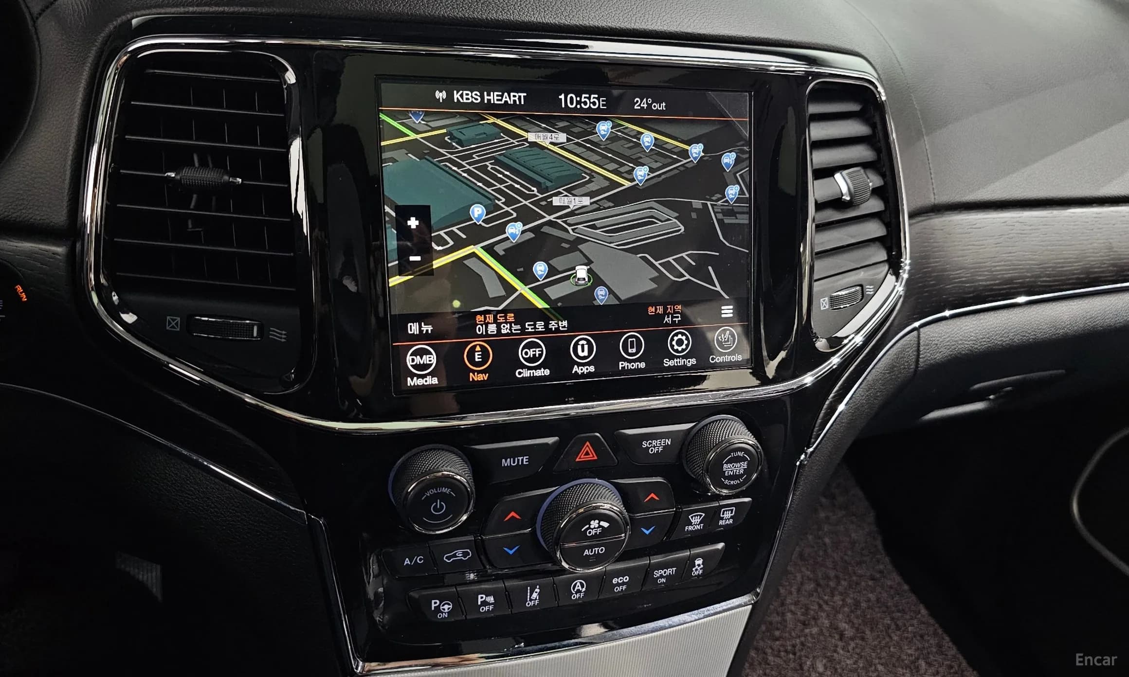 Grand Cherokee