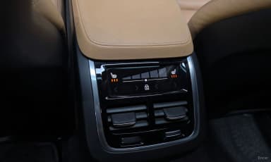 S90